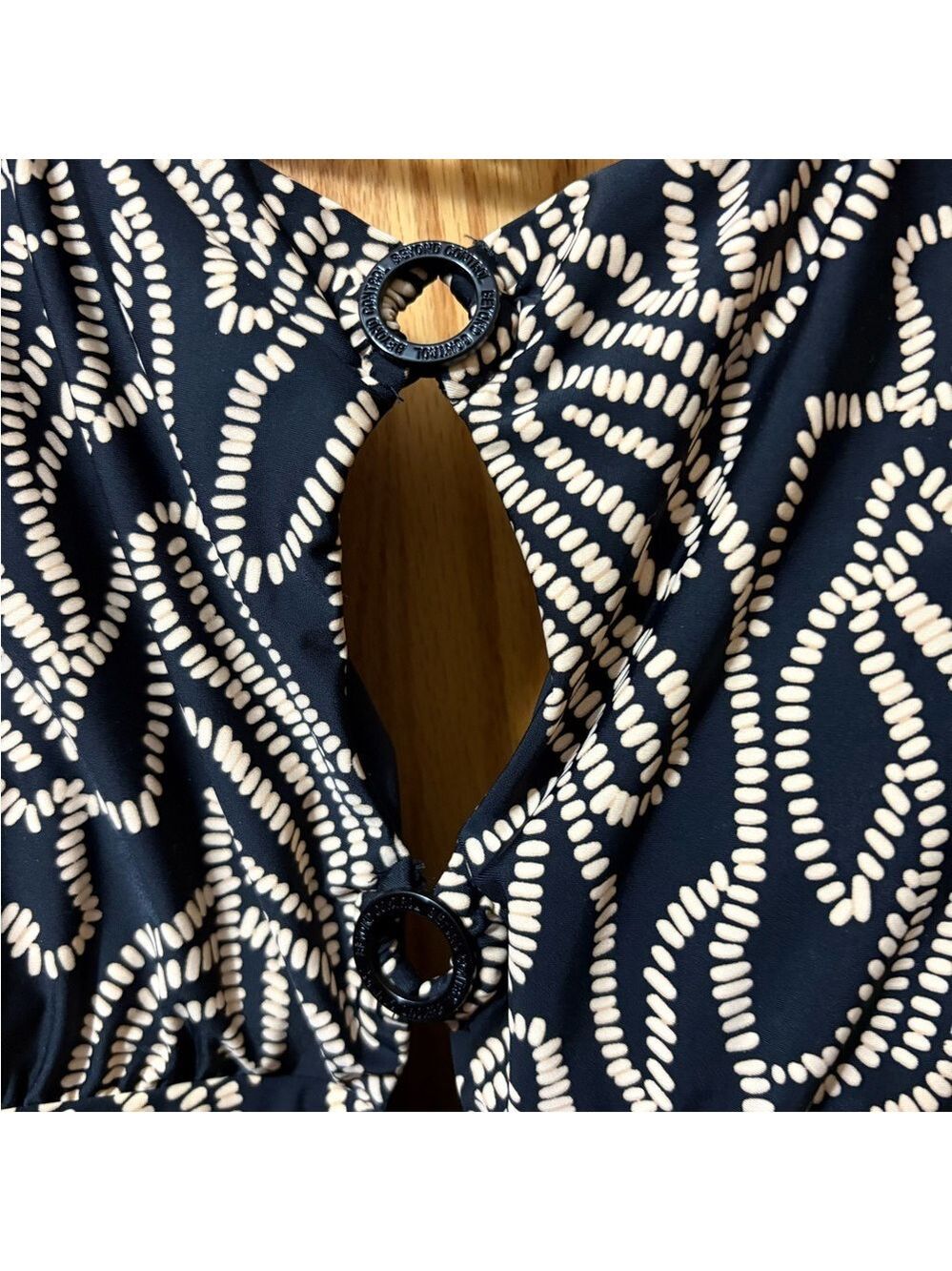 Beyond Control Black Tummy Control Swimsuit w/Tan Chain Print. Size 14. EUC! - Picture 9 of 12